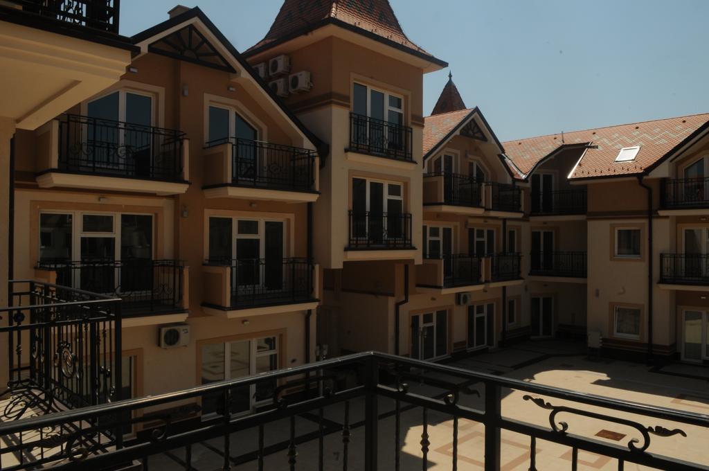 Palvile Apartmani Palić Exteriör bild